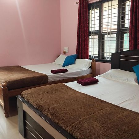 Maanyatha Home Stay Manipal Exteriér fotografie