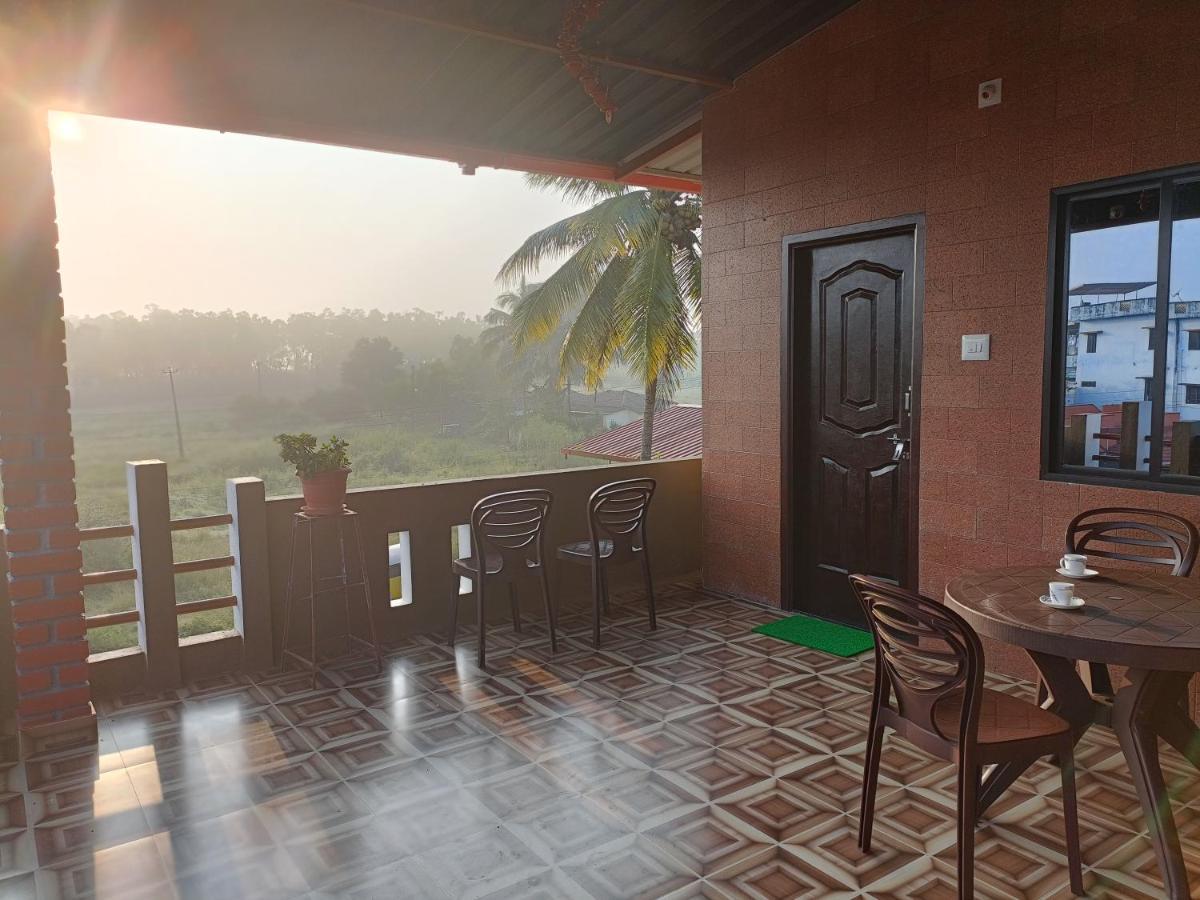 Maanyatha Home Stay Manipal Exteriér fotografie