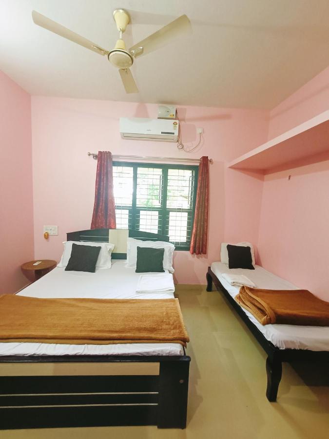 Maanyatha Home Stay Manipal Exteriér fotografie